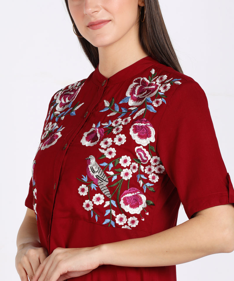 Elegant Floral Embroidered Shrug Kurti Set