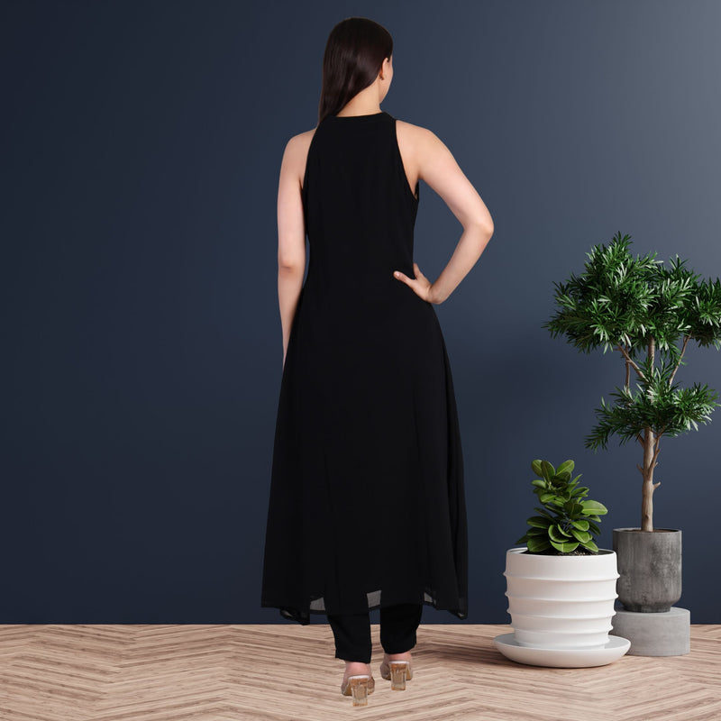 Women's Sequins Motifs Embellished Georgette Sleeveless Kurti Pant Set