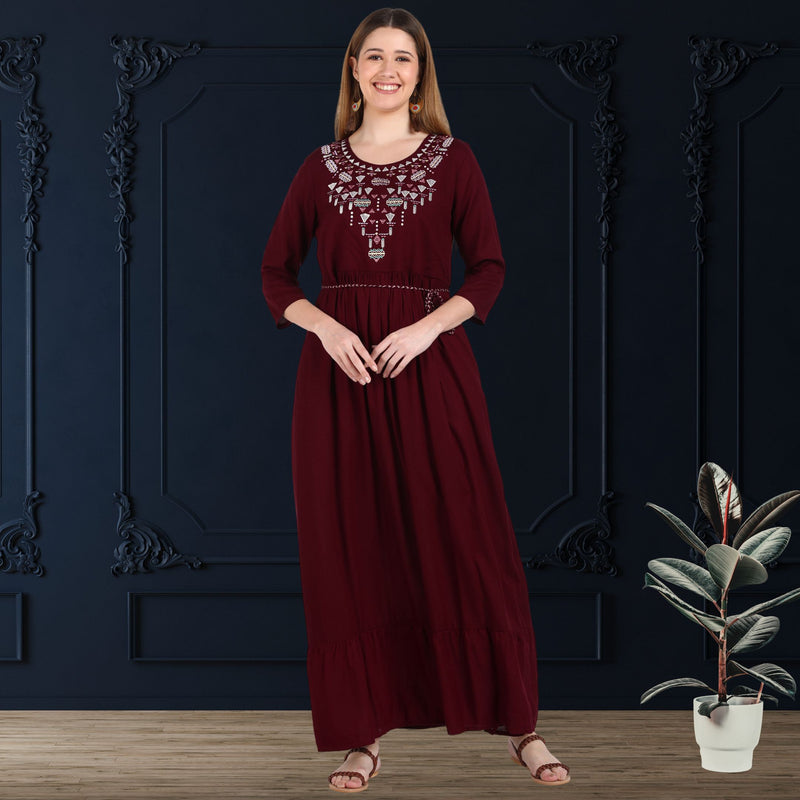 Elegant Comfort: Women's Embroidered Knee-Length Kurti