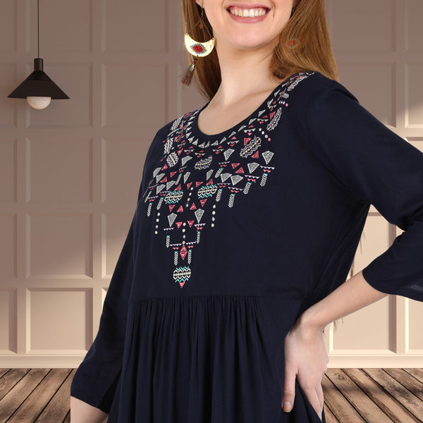 Elegant Comfort: Women's Embroidered Knee-Length Kurti