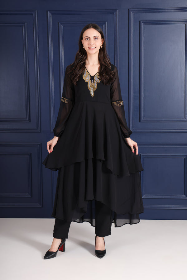 Women's Sequins Motifs Embellished Asymmetric Kurti Pant Set