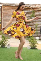 Blooming Elegance Knee-Length Floral Crepe Dress