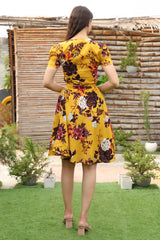 Blooming Elegance Knee-Length Floral Crepe Dress