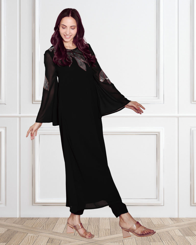 Women's Sequins Motifs Embellished Asymmetric Kurti Pant Set