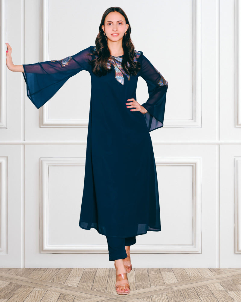 Women's Sequins Motifs Embellished Asymmetric Kurti Pant Set