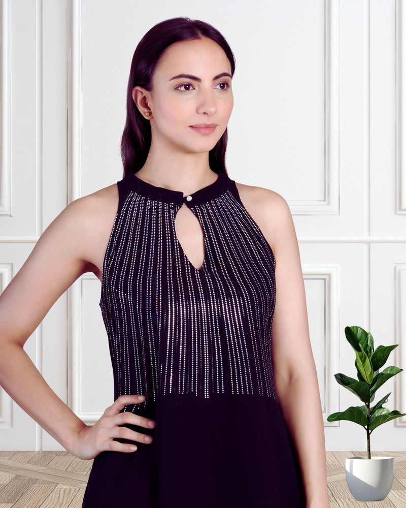 Women's Sequins Motifs Embellished Georgette Sleeveless Kurti Pant Set