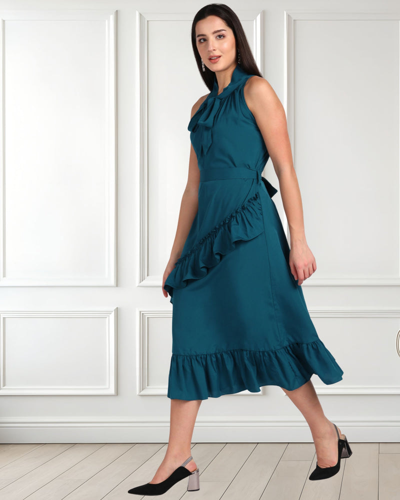 Chic Frilled Crepe Dress