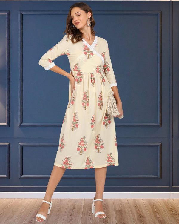 Women Floral Print Pure Cotton Flared Kurta