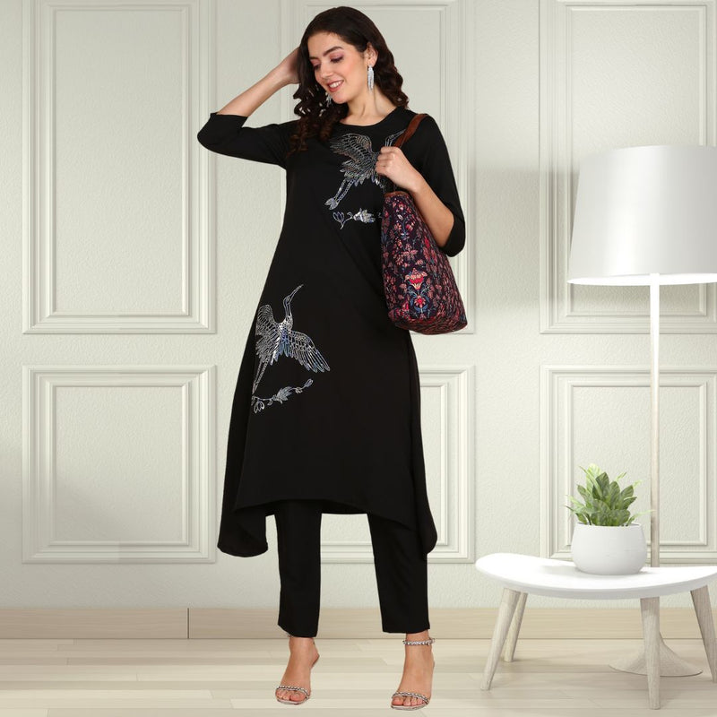 Women Sequins Motifs Embellished Asymmetric Kurti Pant Set