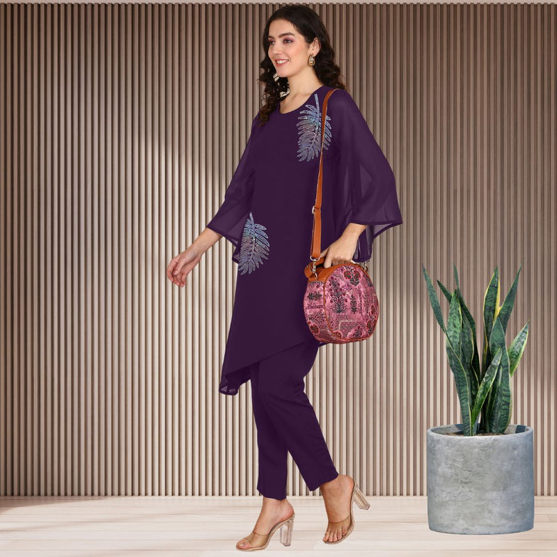 Women Sequins Motifs Embellished Asymmetric Kurti Pant Set