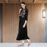 Elegant Floral Embroidered Rayon Kurti