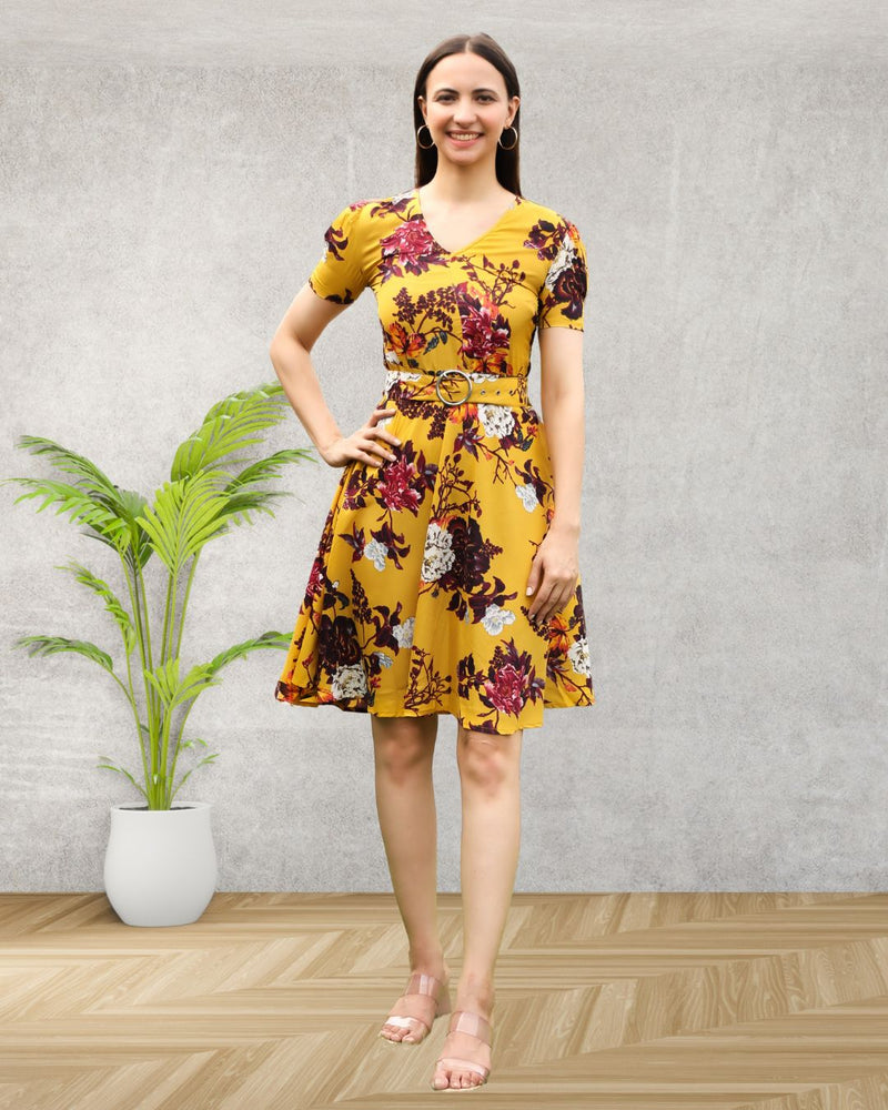 Blooming Elegance Knee-Length Floral Crepe Dress