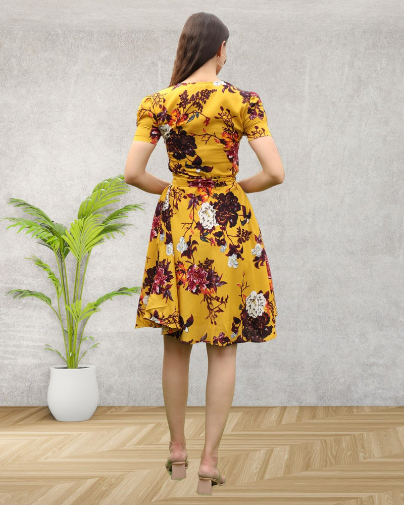 Blooming Elegance Knee-Length Floral Crepe Dress