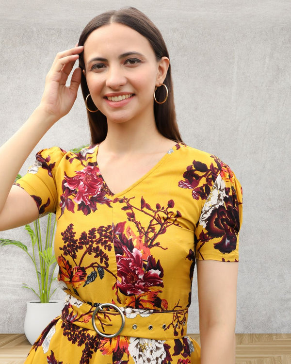 Blooming Elegance Knee-Length Floral Crepe Dress